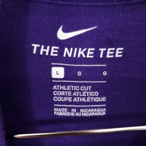 Nike Buccaneers Swim T Shirt Womens Size L Purple Skeleton Pirate Graphic Print - Picture 6 of 6